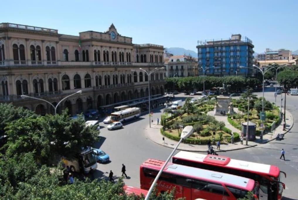 Al Vespro Hotel Palermo Bagian luar foto